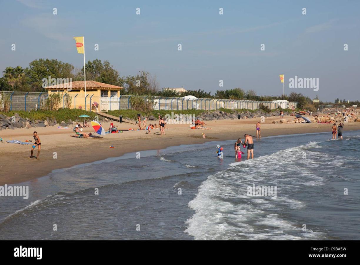 Camping Carabasse Vias Plage. Zewnętrze zdjęcie