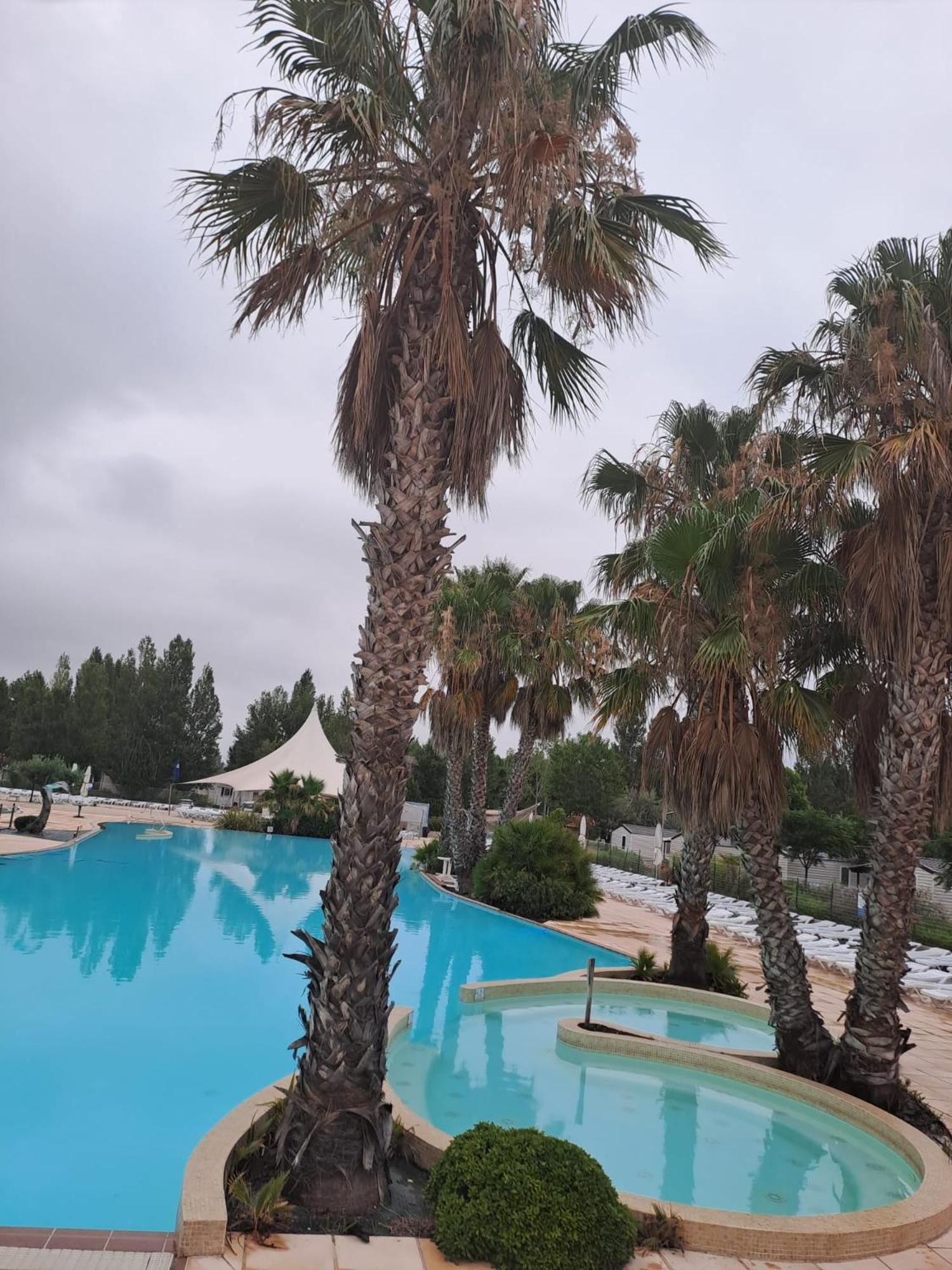 Camping Carabasse Vias Plage. Zewnętrze zdjęcie